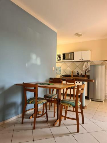 Apartamento 2 Quartos No Condom�nio Vila Do Mar, At� 6 Pessoas