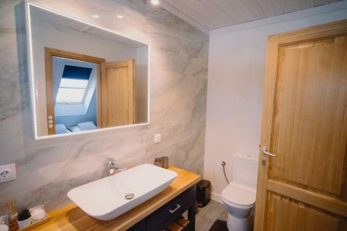 Treeline Cabins