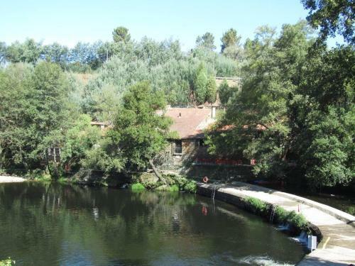 Captivating 2-bed House In Arganil