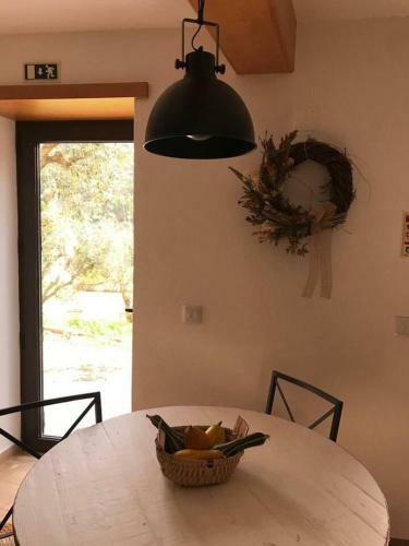 Captivating 2-bed House In Arganil