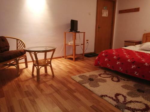 Hostal Casa Zura
