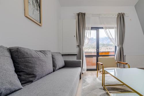 Yael Luxury Apartments 4