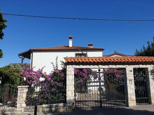 Sea View Terrace Apartment Izola