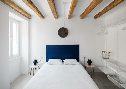 Apartamentos Labum Accommodations