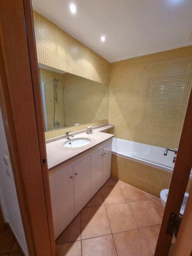Beach Apartment T1 Pools Wifi AC
