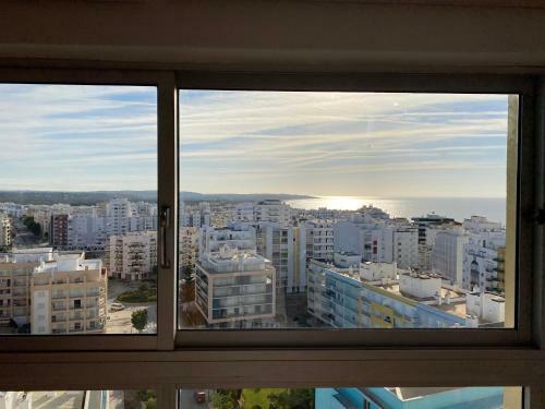 Apartamento Arma��o de P�ra