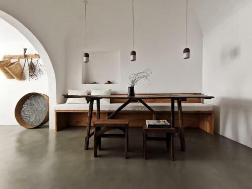 Hostal Casas Caiadas | Open House