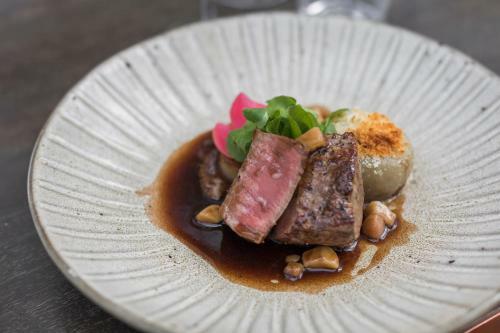 Coombe Abbey Hotel