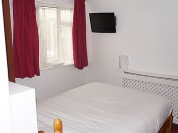 Heathrow Inn Hotel