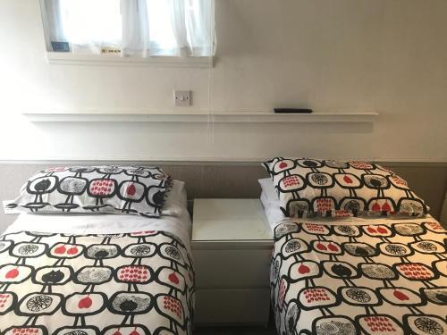 Hostal Waterside Bed And Breakfast