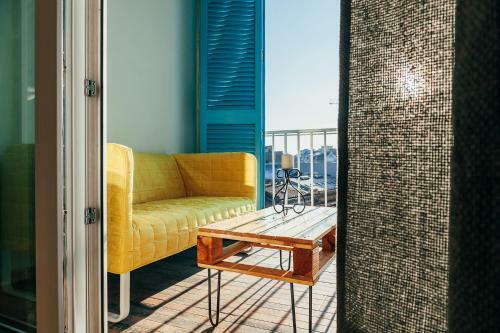 Artsy Old Town Apartment