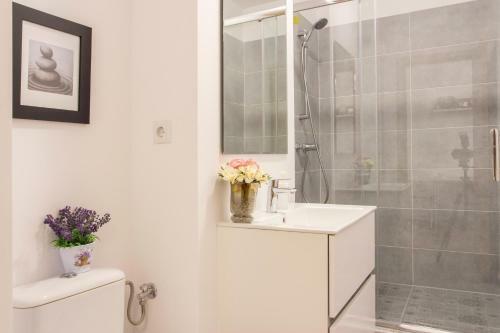 Motru 75 By Mrg Apartments