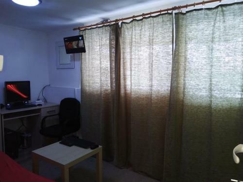 Friendly House - Self Check-in