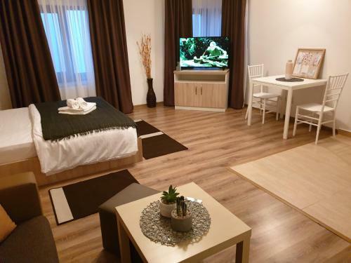 Villa Alla Fundeni Apartments