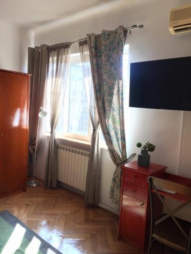 Vintage Apartment