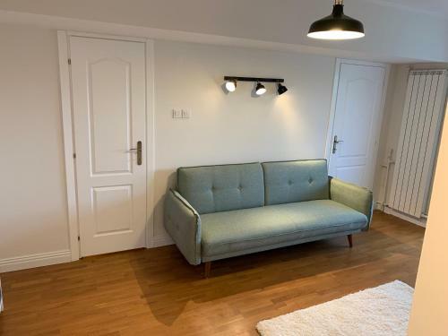 Floreasca Apartment Bach