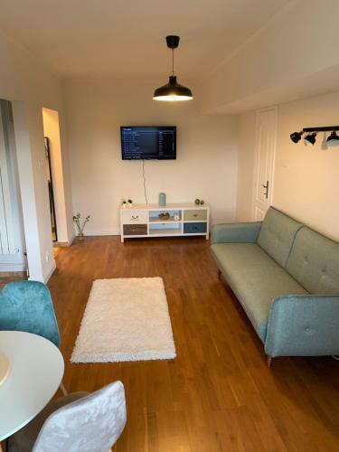 Floreasca Apartment Bach