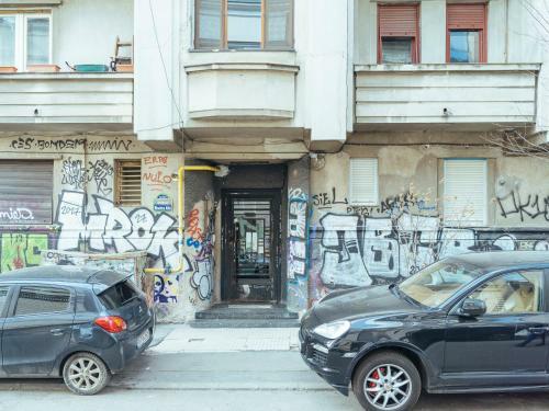 Alba Apartment On Calea Victoriei
