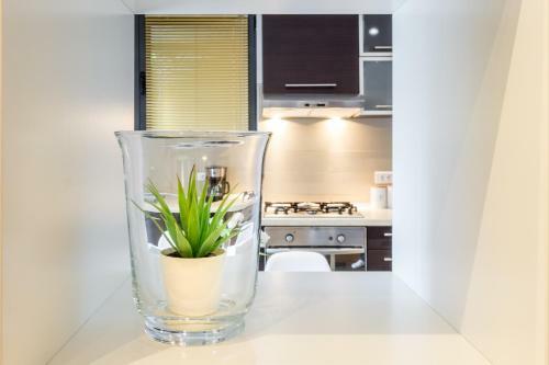 Luxury-central Apartment-victoriei Square-subway