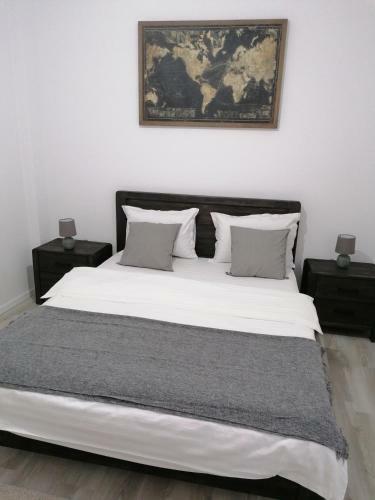 Diamond Apartments