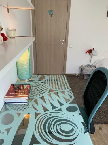 Beautiful Greenfield Apartment