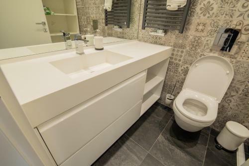 Urban Dream Apartments