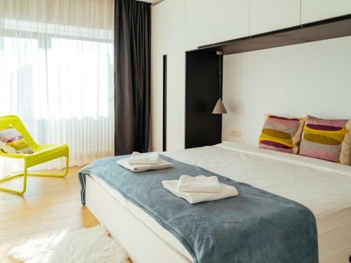 Central Modern Design Apartment