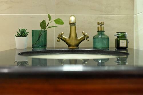 The Chic & Modern Apartment - Homey Bucharest