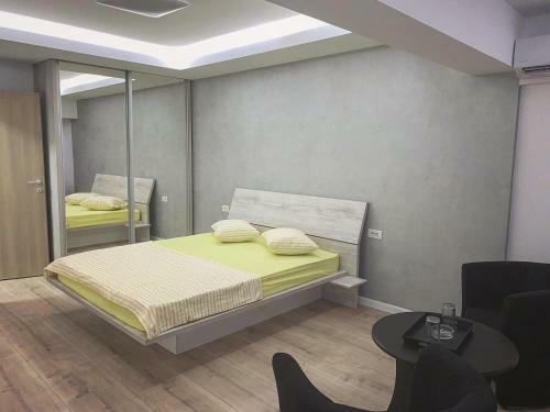 Apartamento Mega Residance Studios