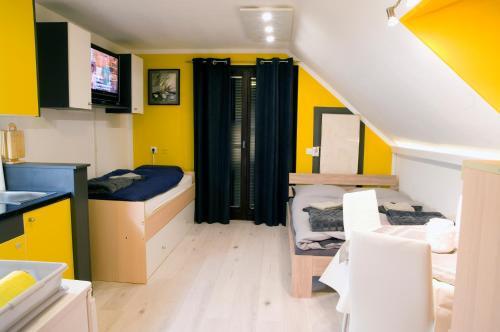 Apartma Lina, Encijan D-38