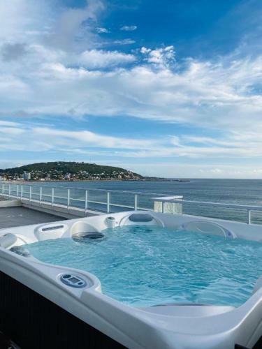 C�modo Apartamento Frente Al Mar