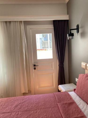Hotel White Island Boutique Otel
