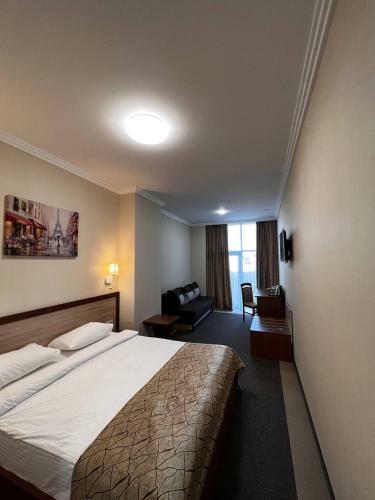 Hotel Civilization