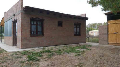 Rawson Casa A Minutos Del Centro Y de Playa Uni�n