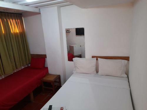 Hostal Hotel Crisanto
