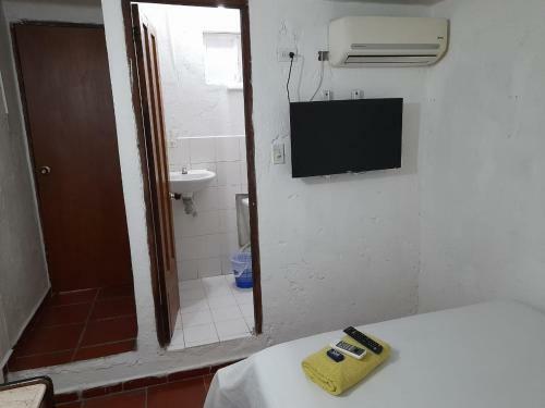Hostal Hotel Crisanto