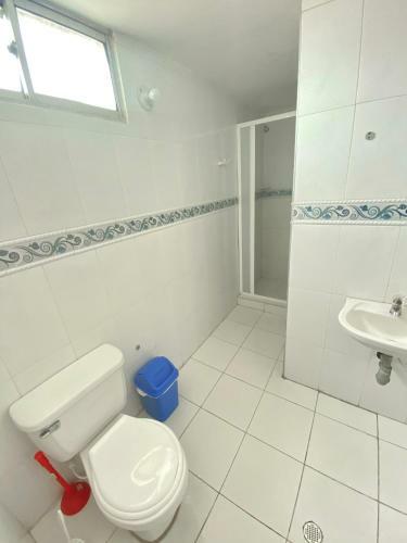 Apartamentos En Edificio Los Delfines