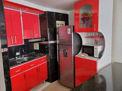 Apartamento Apto En El Laguito Con Piscina