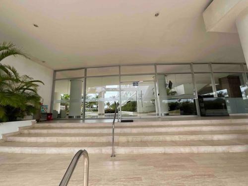 Nice Apartment With Direct Access To The Beach!