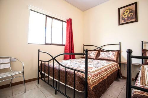 Flor De Katty Hostel Airport