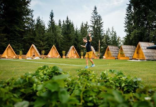 Bed & Breakfast Glamping Ob Robu Gozda
