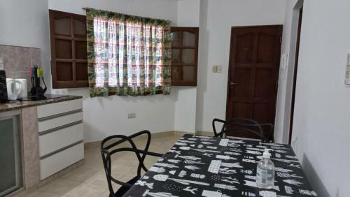Apartamento Departamento Temporario Con Cochera Cubierta
