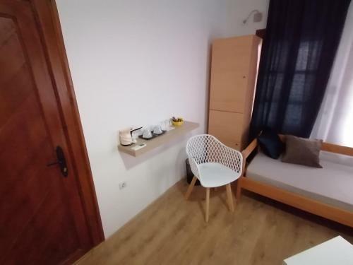 Hostal Mon Accommodation