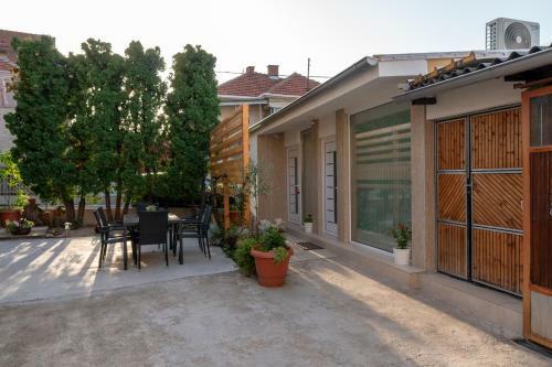 Prestige Apartments