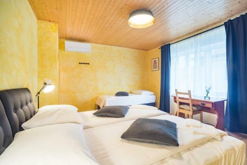 Hostal Kobarid Rooms