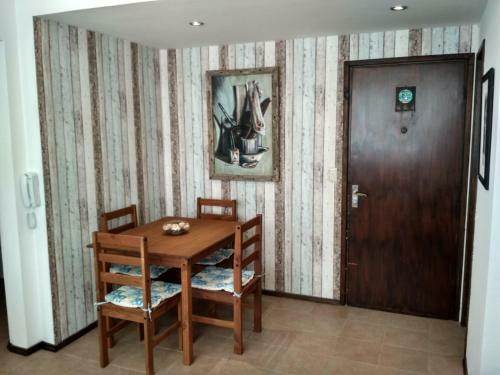 Apartamento 2 Dormitorios En Av. Gorlero