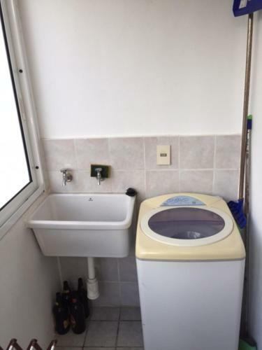 Apartamento Confort�vel Apto Na Tranquilidade Do Bosque