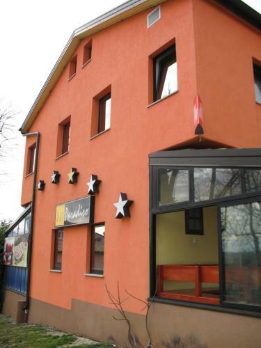 Kras Apartments - Paradiso Bar Komen 98