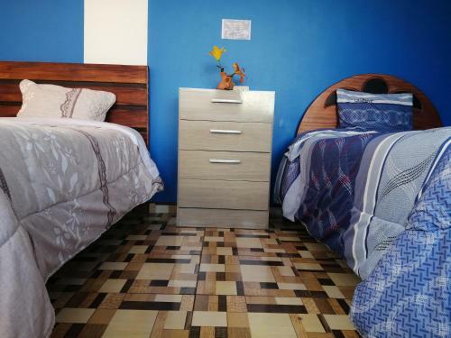 Hostal Hospedaje Los Lirios