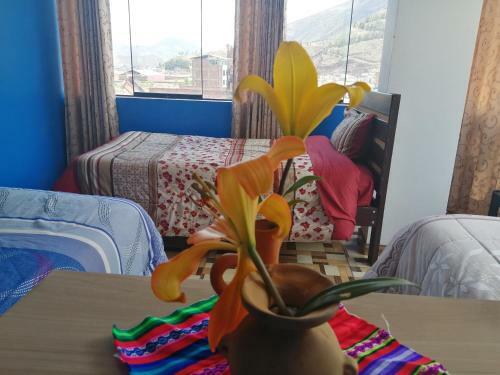 Hostal Hospedaje Los Lirios
